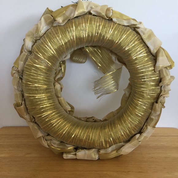 Christmas Wreath - Picture 4 of 5